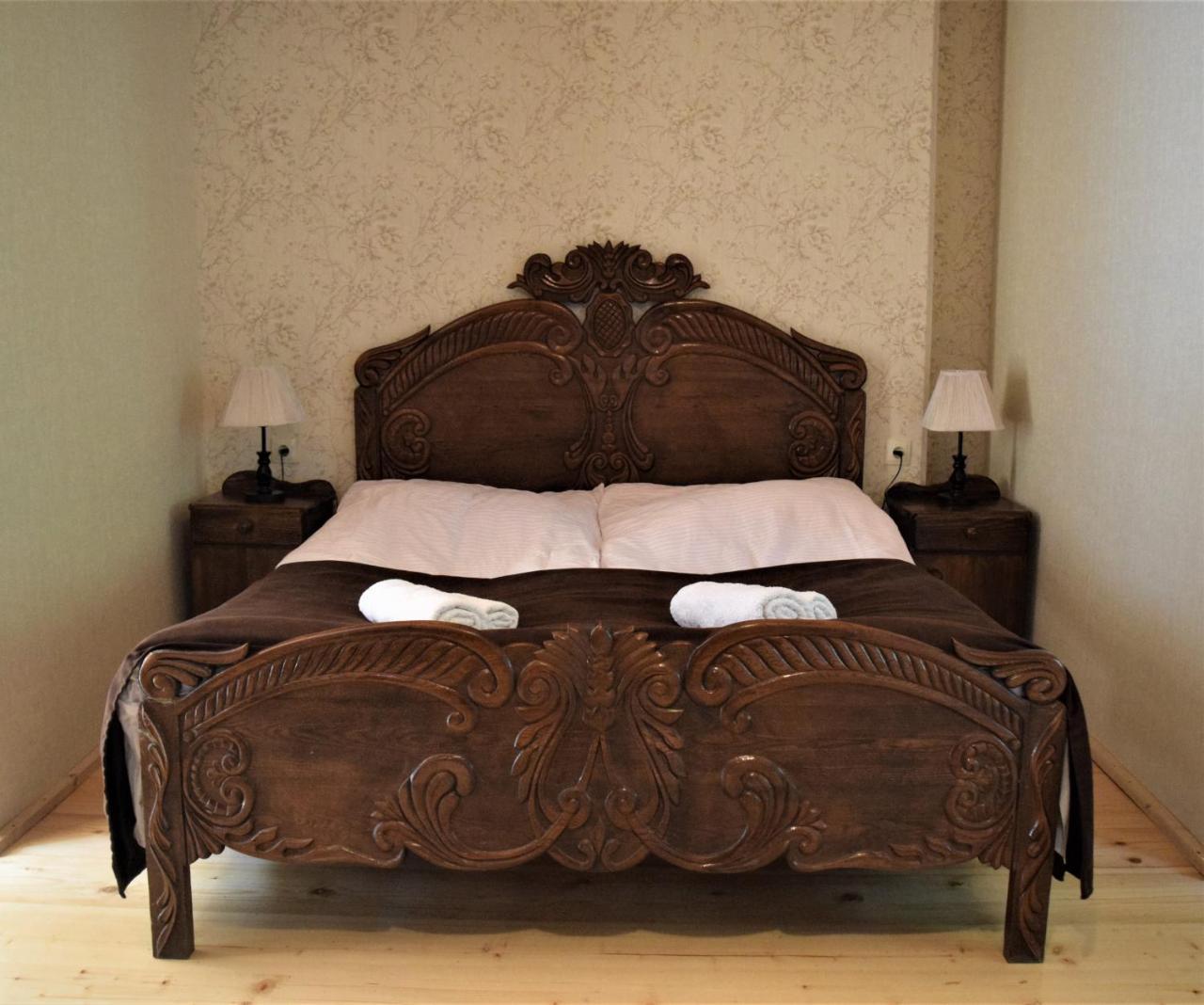 Eliso'S Guesthouse Местия Экстерьер фото